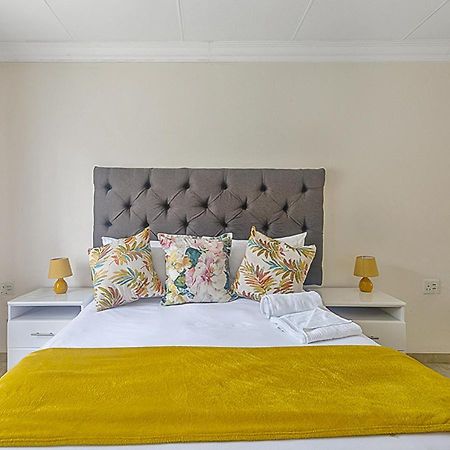 Signature Lodge Kempton Park Dış mekan fotoğraf
