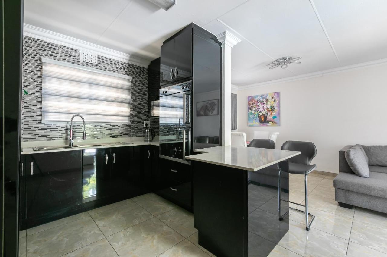 Signature Lodge Kempton Park Dış mekan fotoğraf