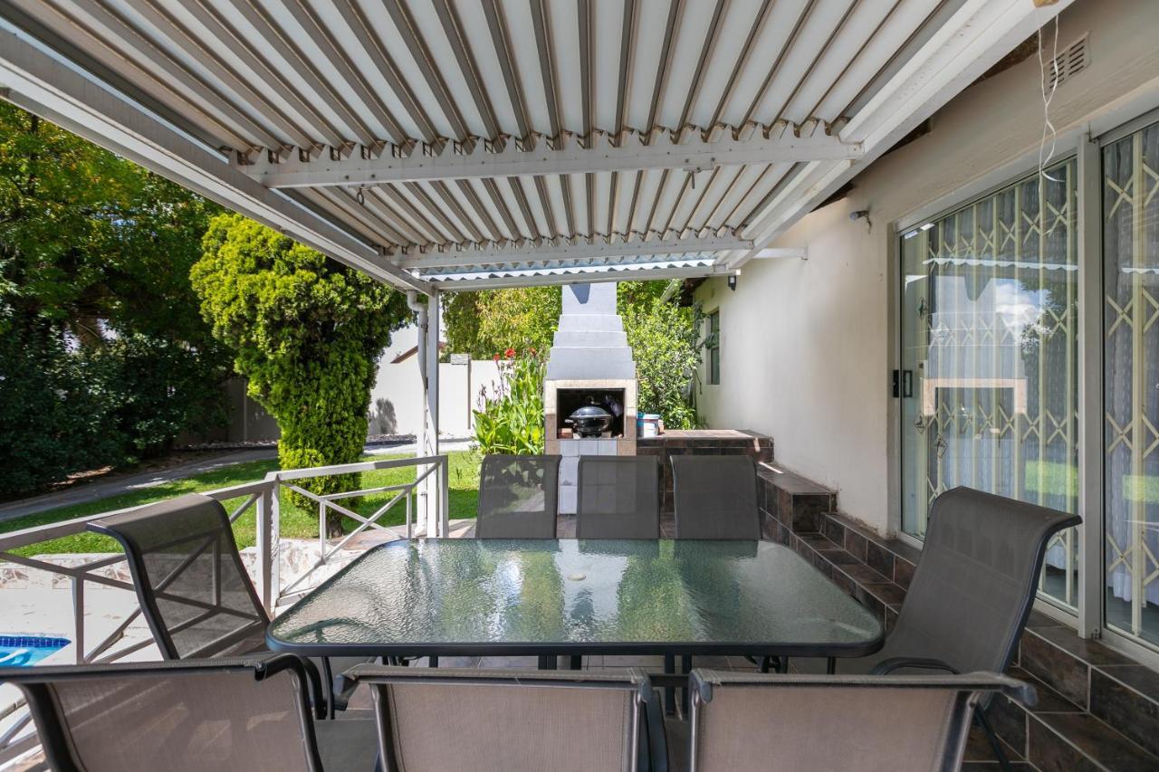 Signature Lodge Kempton Park Dış mekan fotoğraf