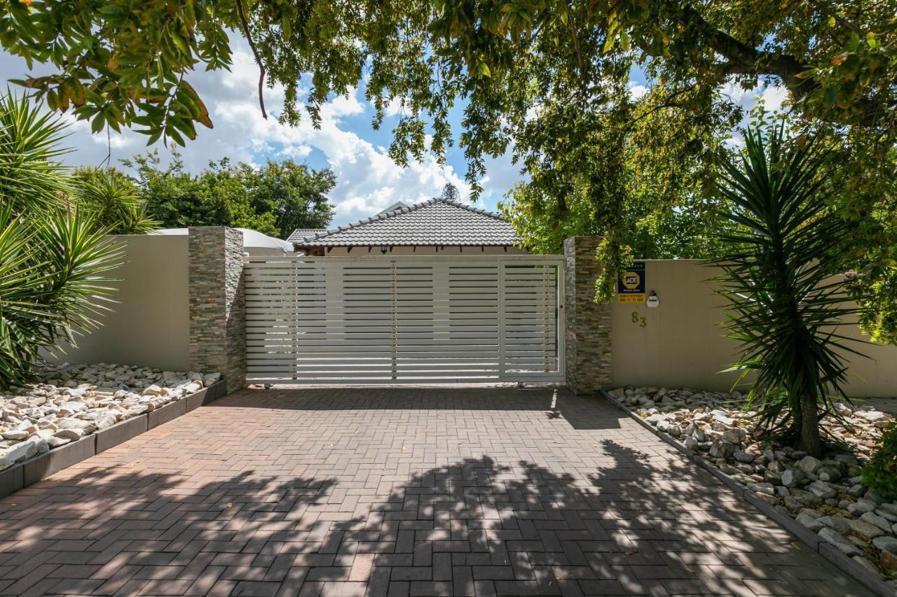 Signature Lodge Kempton Park Dış mekan fotoğraf